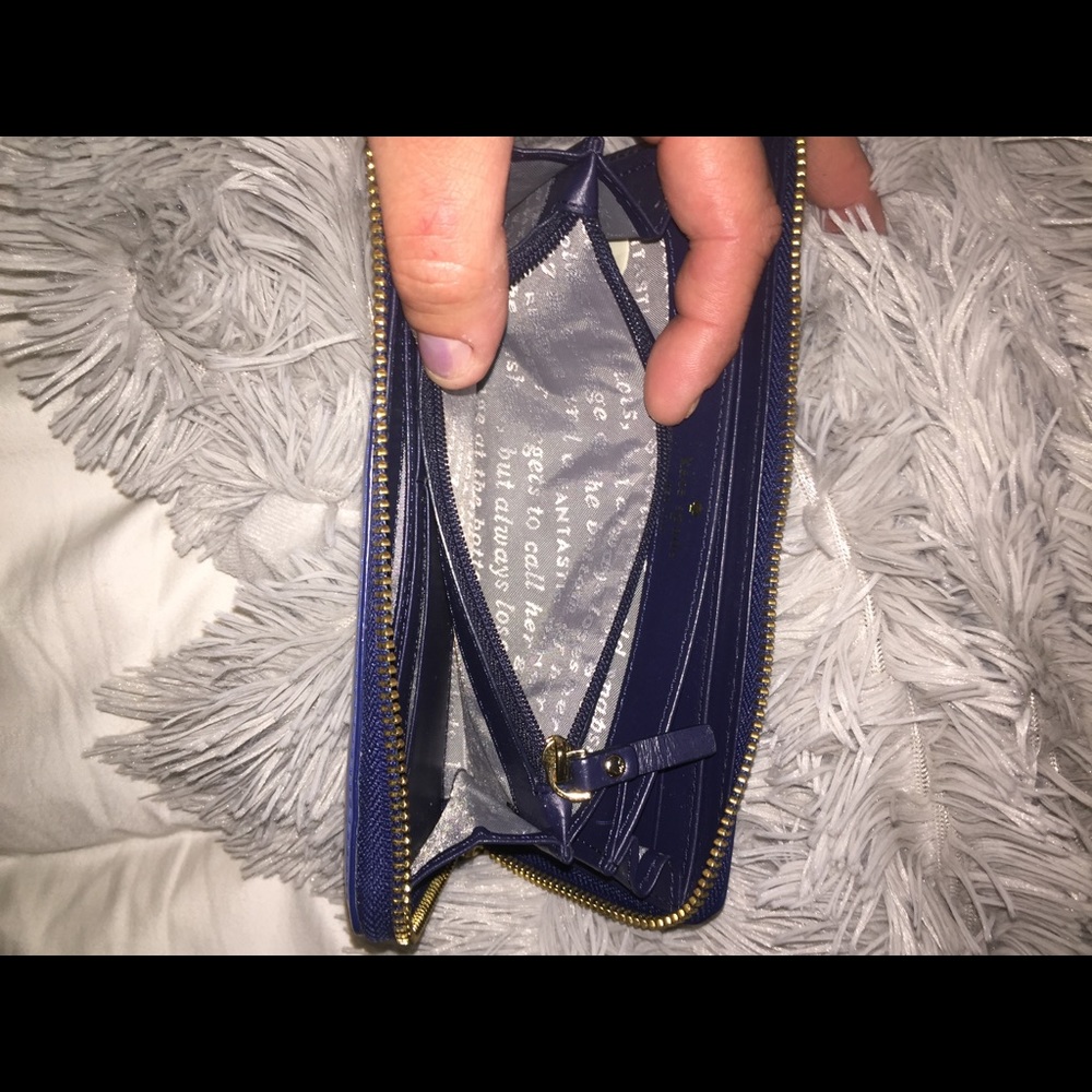 Kate Spade Cedar Street Wallet - Picture 6 of 6